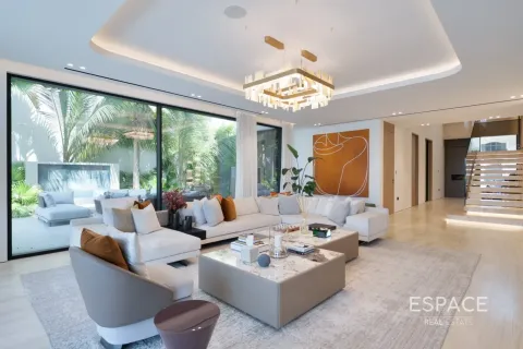 Villa à Palm Jumeirah, Dubai, 4 chambres, 557 m², № 122374 - photo 4