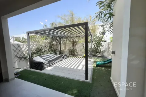 Maison de ville à Dubai, 3 chambres, 208 m², № 122377 - photo 12