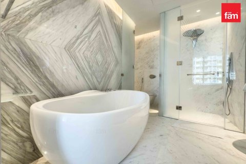 Apartamento en Business Bay, Dubai, 1 dormitorio, 99.7 m², № 133158 - foto 12