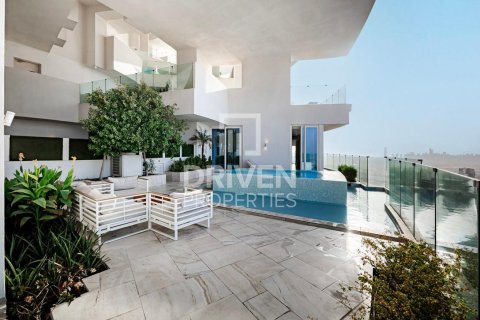 Apartment in Jumeirah Village Circle, Dubai 2 bedrooms, 259.01 sq.m. № 140140 - photo 18