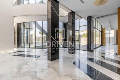 Villa en Al Barsha South, Al Barsha, Dubai, 6 dormitorios, 2148.38 m², № 138559 - foto 8