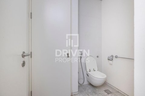 Снять в аренду квартиру в DIFC, Дубай: 1 спальня, 82.87м², № 128172 - фото 11