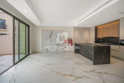 Townhouse in Jumeirah Golf Estates, Dubai 3 bedrooms, 154 sq.m. № 74297 - photo 14