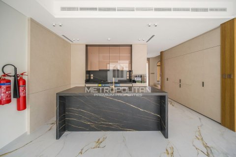 Townhouse in Jumeirah Golf Estates, Dubai 3 bedrooms, 154 sq.m. № 74297 - photo 4