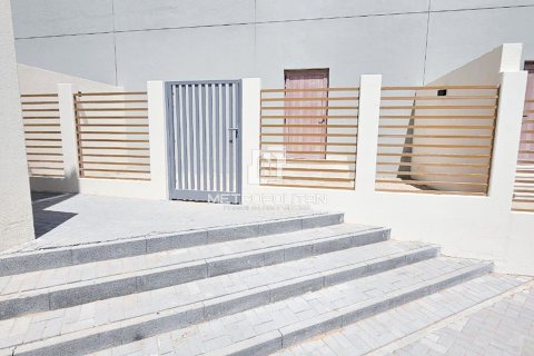 Adosado en Rukan, Dubai, 2 dormitorios, 107 m², № 74293 - foto 16