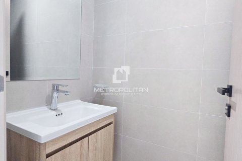 Adosado en Rukan, Dubai, 2 dormitorios, 107 m², № 74293 - foto 8