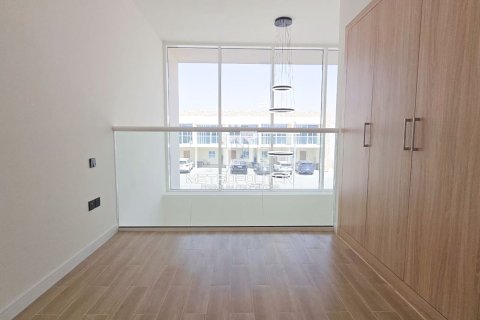 Adosado en Rukan, Dubai, 2 dormitorios, 107 m², № 74293 - foto 15