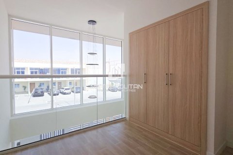Adosado en Rukan, Dubai, 2 dormitorios, 107 m², № 74293 - foto 11