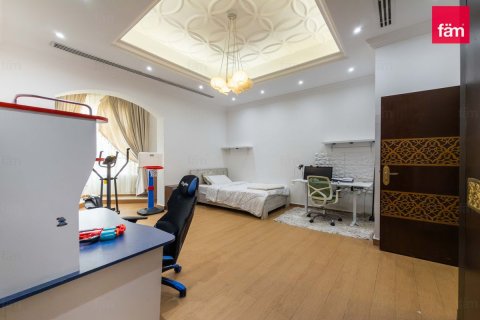 فيلا في دبي 5 غرف نوم , 1393.5 م² رقم 137571 - صورة 9