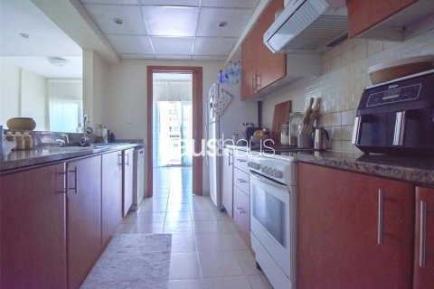 Apartamento en Al Ghozlan, Greens, Dubai, 2 dormitorios, 120 m², № 43512 - foto 5