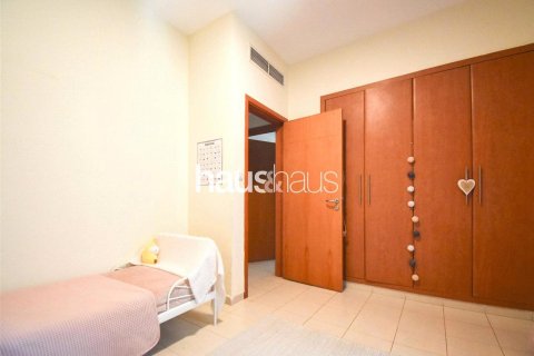 Apartamento en Al Ghozlan, Greens, Dubai, 2 dormitorios, 120 m², № 43512 - foto 11