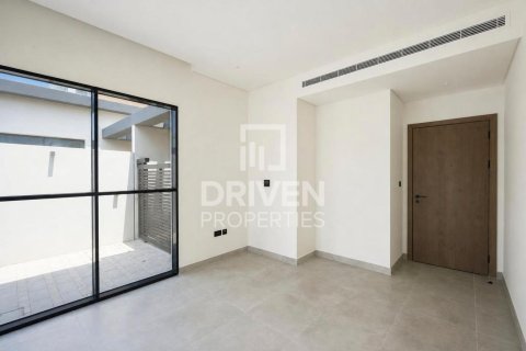 Villa à Dubai Land, Dubai, 5 chambres, 325.25 m², № 129719 - photo 19