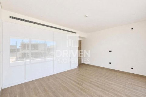 Villa à Dubai Land, Dubai, 5 chambres, 325.25 m², № 129719 - photo 12