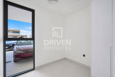 Villa à Dubai Land, Dubai, 5 chambres, 325.25 m², № 129719 - photo 22
