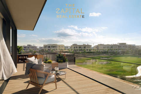 Maison de ville à Dubai, 5 chambres, 6121 m², № 37459