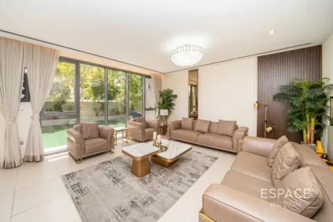Villa à Dubai Hills Estate, Dubai, 4 chambres, 358 m², № 122767 - photo 4