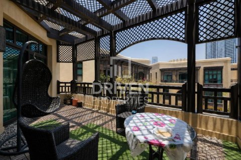 Apartment in Downtown Dubai (Downtown Burj Dubai), Dubai 2 bedrooms, 171.78 sq.m. № 138516 - photo 16