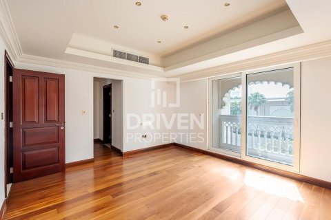 Купить виллу в The Crescent, Пальма Джумейра, Дубай: 4 спальни, 564.57м², № 138585 - фото 15