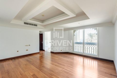 Купить виллу в The Crescent, Пальма Джумейра, Дубай: 4 спальни, 564.57м², № 138585 - фото 13