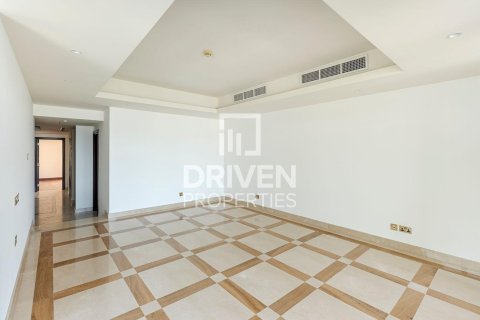 Купить виллу в The Crescent, Пальма Джумейра, Дубай: 4 спальни, 564.57м², № 138585 - фото 12