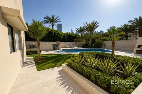 Villa en Meadows 1, Meadows, Dubai, 5 dormitorios, 325 m², № 122658 - foto 10