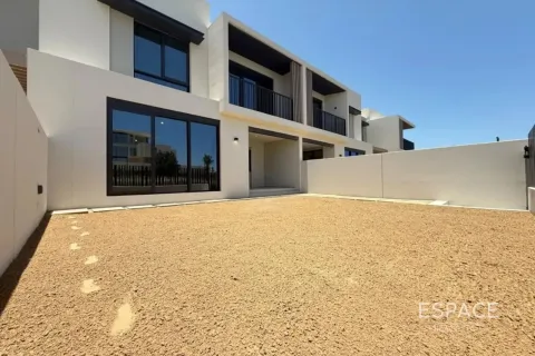 Villa in Jebel Ali, Dubai 4 bedrooms, 280 sq.m. № 122664