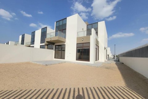 Villa en Al Barsha, Dubai, 4 dormitorios, 553.78 m², № 52670