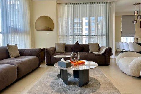 Apartment in Dubai Creek Harbour (The Lagoons), Dubai 3 bedrooms, 215 sq.m. № 120475 - photo 4