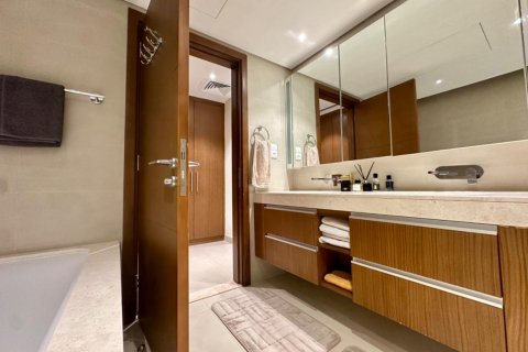 Apartment in Dubai Creek Harbour (The Lagoons), Dubai 3 bedrooms, 215 sq.m. № 120475 - photo 11