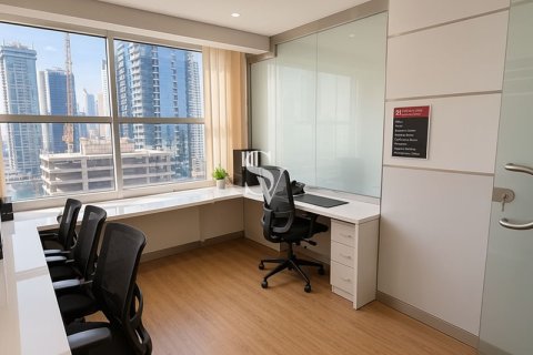 Снять в аренду офис в Mazaya Business Avenue, Джумейра Лейк Тауэрс, Дубай: 165м², № 113220 - фото 7