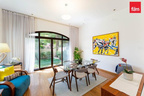Adosado en Dubai, 4 dormitorios, 311.5 m², № 109878 - foto 11