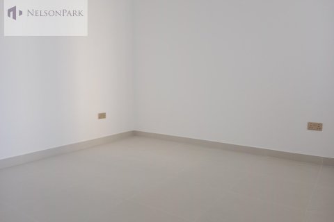 Villa in Sheikh Zayed Road, Dubai 4 bedrooms, 297.3 sq.m. № 8634 - photo 8