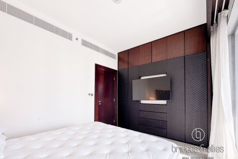 Apartment in Downtown Dubai (Downtown Burj Dubai), Dubai 1 bedroom, 90 sq.m. № 137425 - photo 11