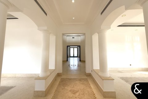 Villa à Palm Jumeirah, Dubai, 6 chambres, 465 m², № 91529 - photo 12