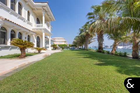 Villa à Palm Jumeirah, Dubai, 6 chambres, 465 m², № 91529 - photo 5