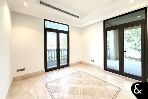 Villa à Palm Jumeirah, Dubai, 6 chambres, 465 m², № 91529 - photo 13