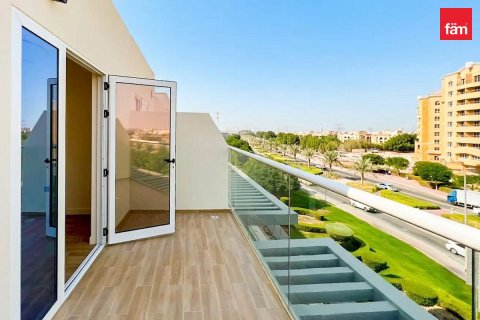 Villa à Dubai, 4 chambres, 78.6 m², № 135202 - photo 3