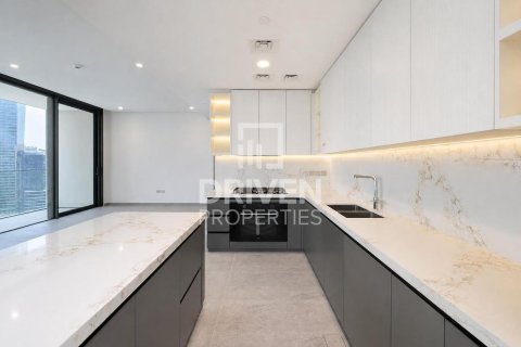 Apartamento en Business Bay, Dubai, 3 dormitorios, 179.95 m², № 134206 - foto 23
