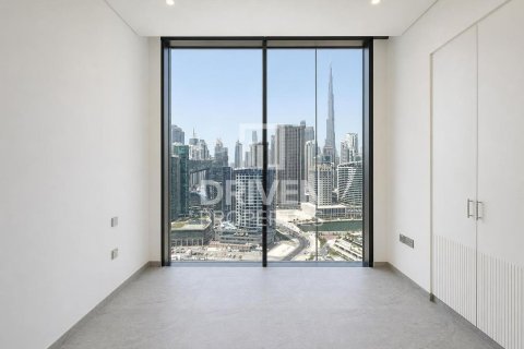 Apartamento en Business Bay, Dubai, 3 dormitorios, 179.95 m², № 134206 - foto 2