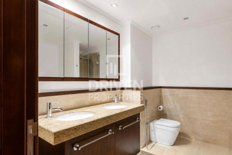 Apartamento en South Ridge, Downtown Dubai (Downtown Burj Dubai), Dubai, 2 dormitorios, 144.93 m², № 140235 - foto 26