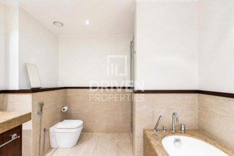 Apartamento en South Ridge, Downtown Dubai (Downtown Burj Dubai), Dubai, 2 dormitorios, 144.93 m², № 140235 - foto 24