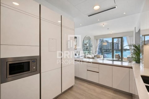 Apartamento en Al Wasl, Dubai, 2 dormitorios, 145.21 m², № 140236 - foto 13