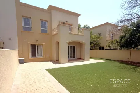 Villa in The Springs, Dubai 2 bedrooms, 167 sq.m. № 122276 - photo 2