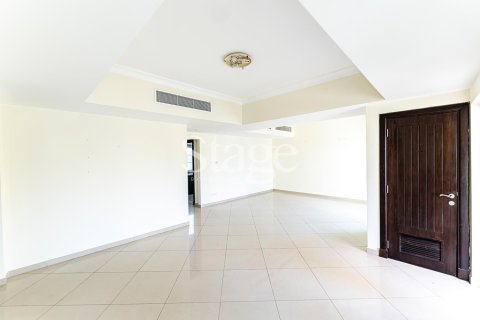Apartamento en Dubai Land, Dubai, 2 dormitorios, 160 m², № 69156 - foto 11