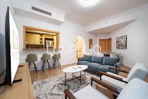 Снять в аренду квартиру в Shoreline Apartments, Пальма Джумейра, Дубай: 2 спальни, 145м², № 46255 - фото 10