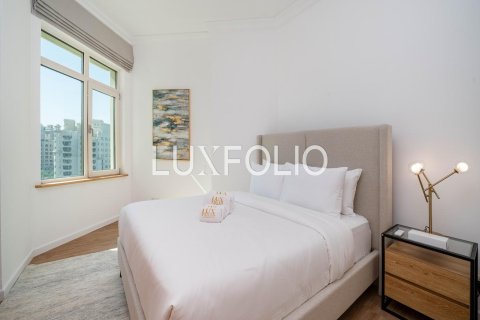 Снять в аренду квартиру в Shoreline Apartments, Пальма Джумейра, Дубай: 2 спальни, 145м², № 46255 - фото 5