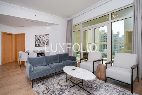 Снять в аренду квартиру в Shoreline Apartments, Пальма Джумейра, Дубай: 2 спальни, 145м², № 46255 - фото 11