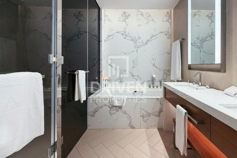 Apartamento en The Address Residences Dubai Opera, Downtown Dubai (Downtown Burj Dubai), Dubai, 1 dormitorio, 74.42 m², № 140073 - foto 13