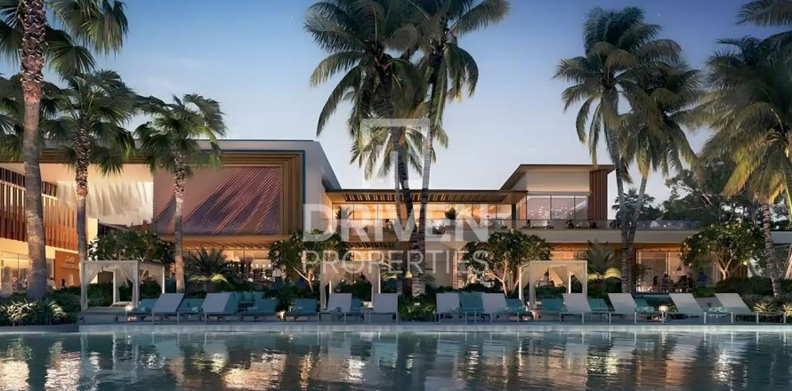 Villa in Tilal Al Ghaf, Dubai 5 bedrooms, 1027.97 sq.m. № 140074