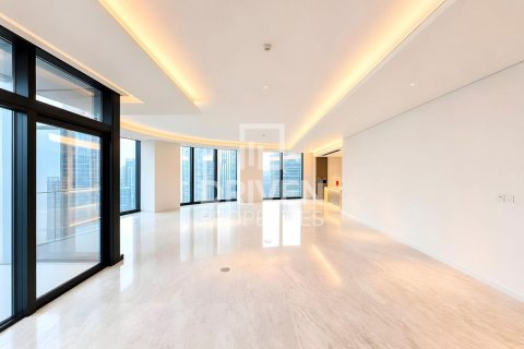 Apartamento en Opera District, Downtown Dubai (Downtown Burj Dubai), Dubai, 4 dormitorios, 480.87 m², № 140072 - foto 5